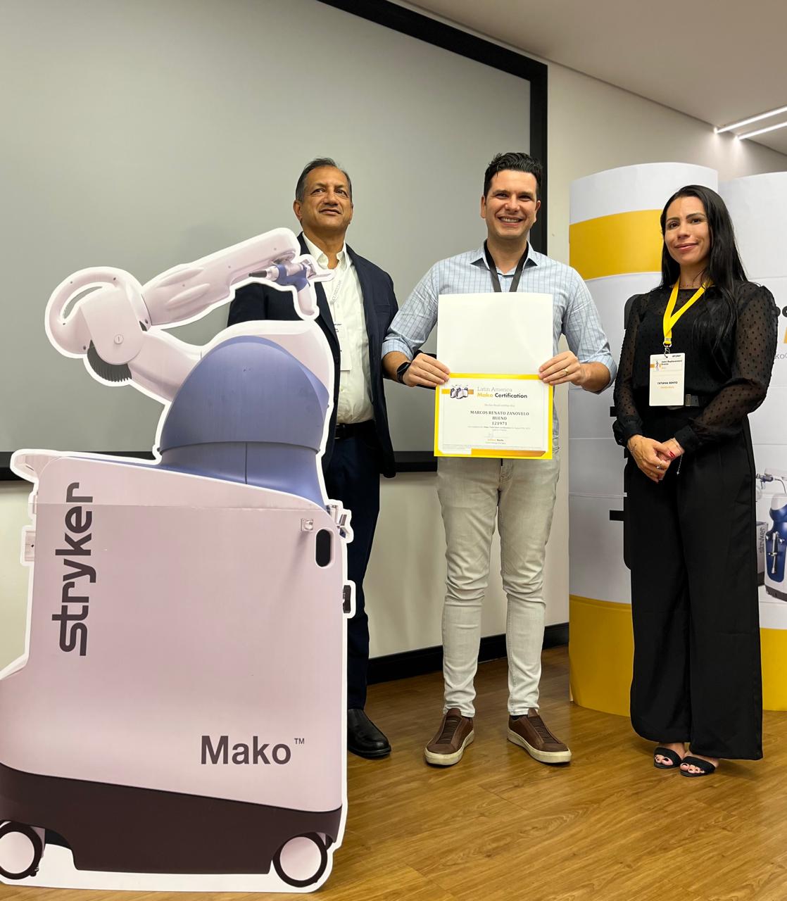 Certificação Mako Total Knee